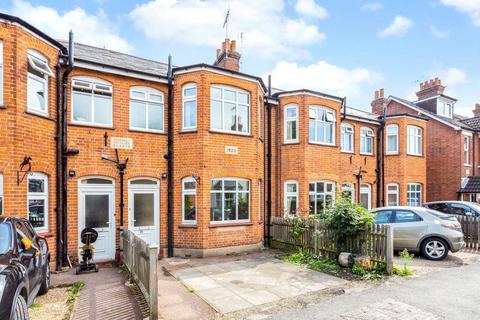 3 bedroom terraced house to rent, Course Road, Ascot, Berkshire