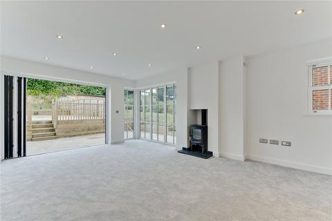 4 bedroom semi-detached house to rent, Highfield Grange, Peaslake, Guildford, Surrey, GU5