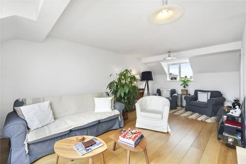 2 bedroom flat to rent, Denbigh Road, Notting Hill, W11