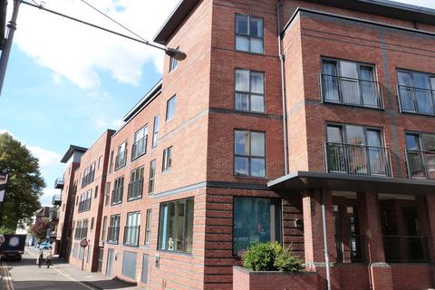 1 bedroom apartment to rent, Newport House