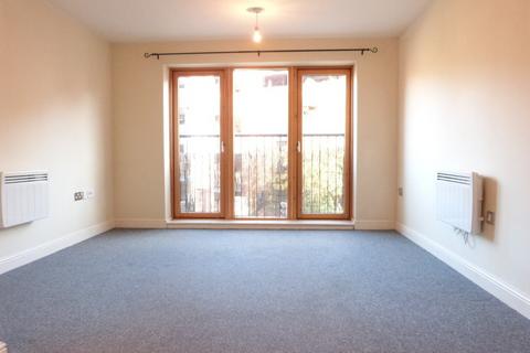 1 bedroom apartment to rent, Newport House