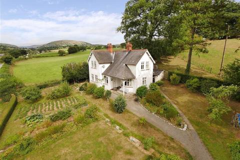Search 3 Bed Houses For Sale In Llanrhaeadr Ym Mochnant Onthemarket