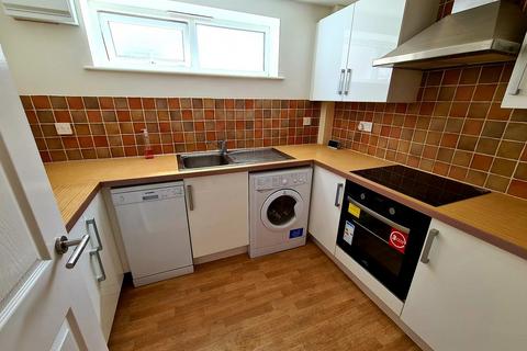 2 bedroom apartment to rent, Sheffield Road, Unstone