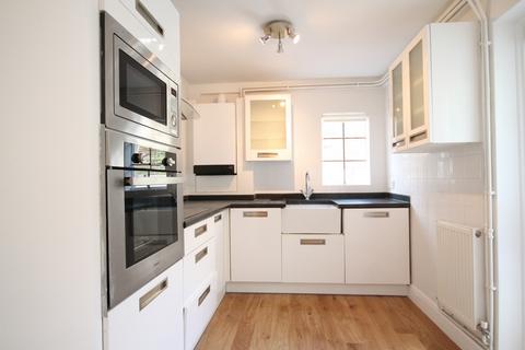 1 bedroom flat to rent, Allcroft Road, Kentish Town, NW5