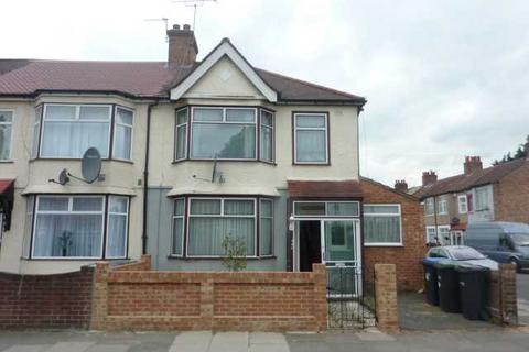 3 bedroom end of terrace house for sale, Woolmer Road, London