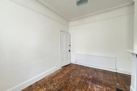 2 bedroom terraced house to rent, Beaconsfield Road, West End, Leicester, LE3