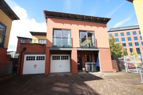 undefined, Midford Grove, Park Central, B15