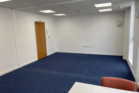 Office to rent, Hickman Avenue, Highams Park, London