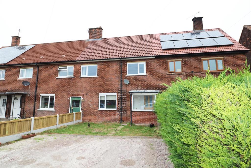 Moorfield Square, Bolsover, Chesterfield 3 bed terraced house £119,950