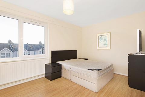 2 bedroom flat to rent, Wimbledon Park Court, SW19