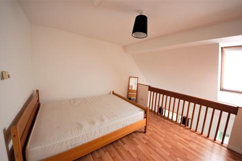 2 bedroom flat to rent, Bunning Way, Islington, London, N1