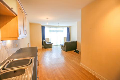 2 bedroom apartment to rent, 24 Griffin Close, Northfield, Birmingham, B31