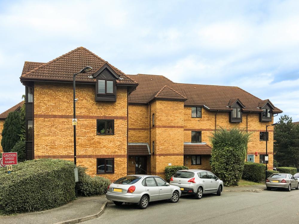 Linwood Close, Camberwell, SE5 2 bed flat £1,500 pcm (£346 pw)