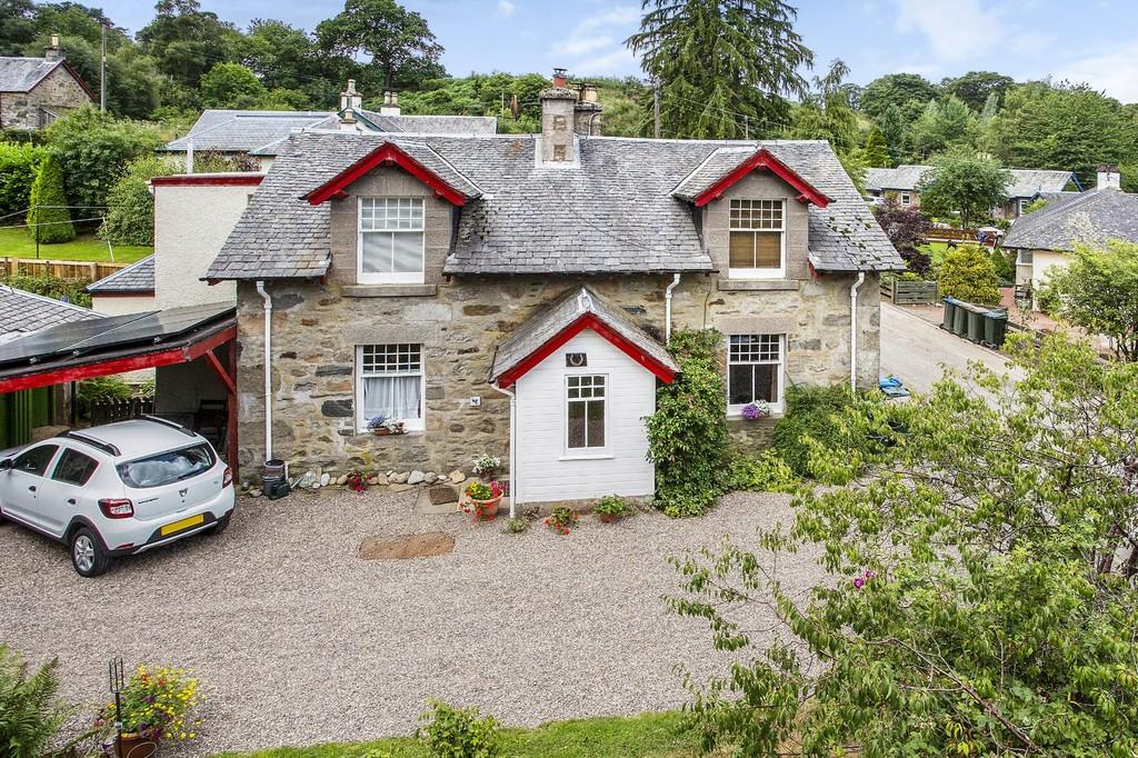 Grandtully, Aberfeldy 3 bed semidetached house for sale £259,950