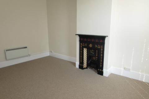 2 bedroom flat to rent, 185a High Street, Ryde, Isle Of Wight, PO33