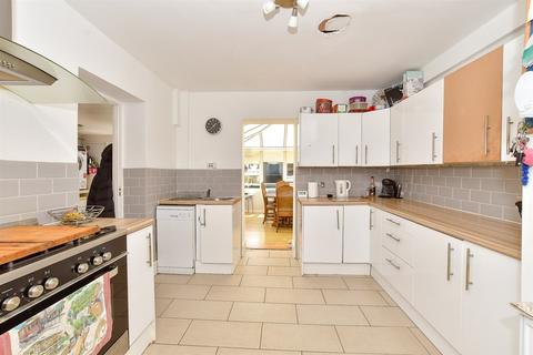 3 bedroom semi-detached house for sale, Oakmead, Tonbridge, Kent