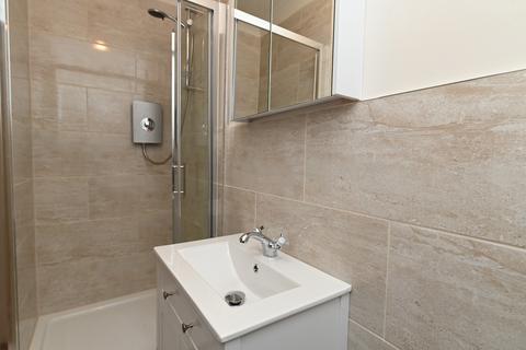 1 bedroom apartment to rent, Grove Park Terrace, Harrogate, HG1 4BW