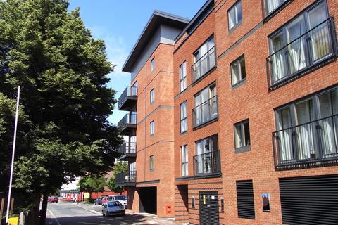 2 bedroom flat to rent, Newport Street