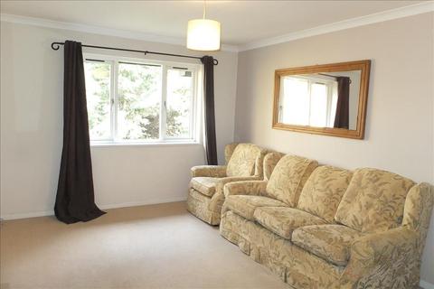 1 bedroom flat to rent, Tanglewood Way, Feltham, TW13