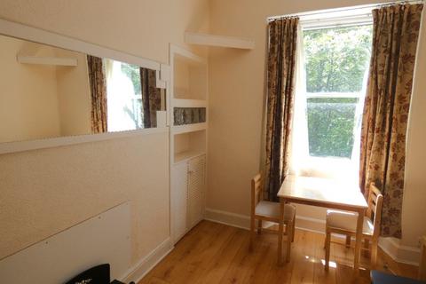 1 bedroom flat to rent, Wardlaw Place, Gorgie, Edinburgh, EH11