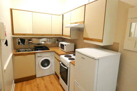 1 bedroom flat to rent, Wardlaw Place, Gorgie, Edinburgh, EH11