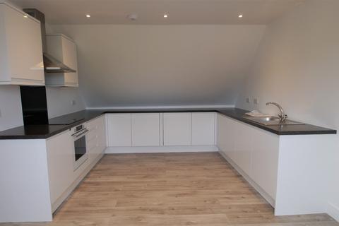 1 bedroom flat to rent, Brighton Road, Horsham, RH13