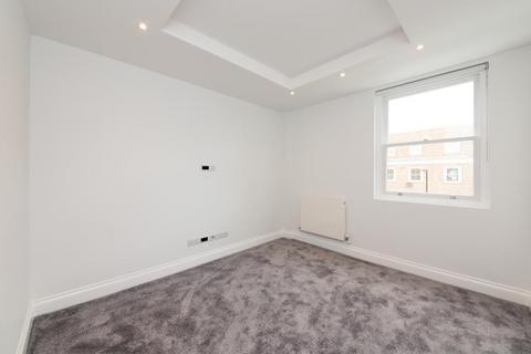 3 bedroom flat to rent, Chippenham Road, Maida Vale, W9