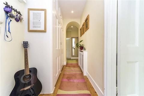 Flat 6, 11 Avenue Crescent, London, W3 8ET