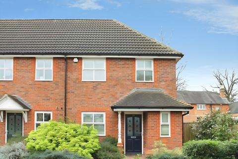 3 bedroom end of terrace house to rent, Victoria Mews, St. Judes Road, Englefield Green, Egham, TW20