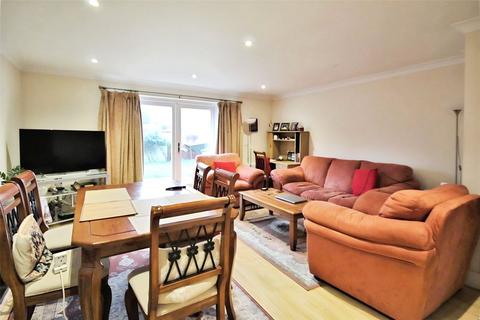 3 bedroom end of terrace house to rent, Victoria Mews, St. Judes Road, Englefield Green, Egham, TW20