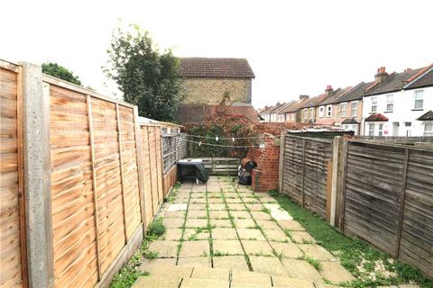 2 bedroom terraced house to rent, Bensham Lane, Thornton Heath, CR7