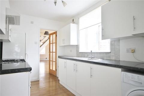 2 bedroom terraced house to rent, Bensham Lane, Thornton Heath, CR7