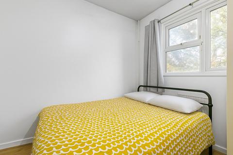 undefined, Lainlock Place, Hounslow, TW3
