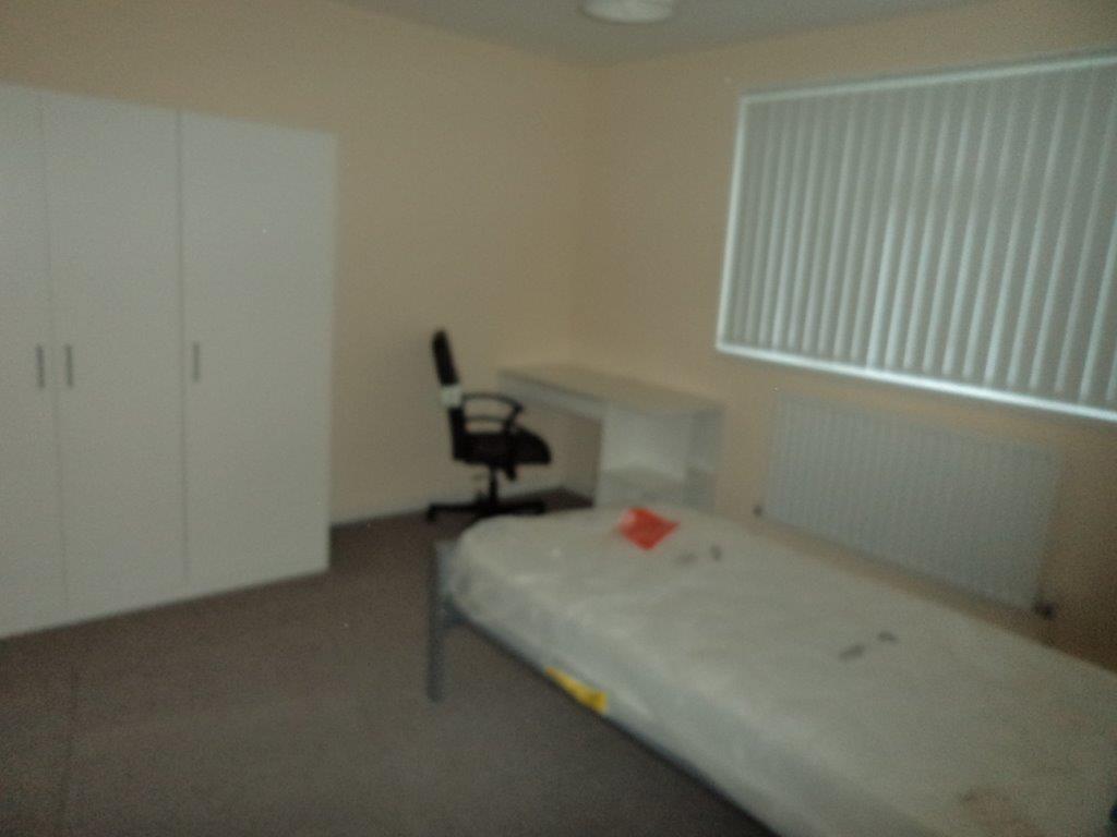 Photograph 7