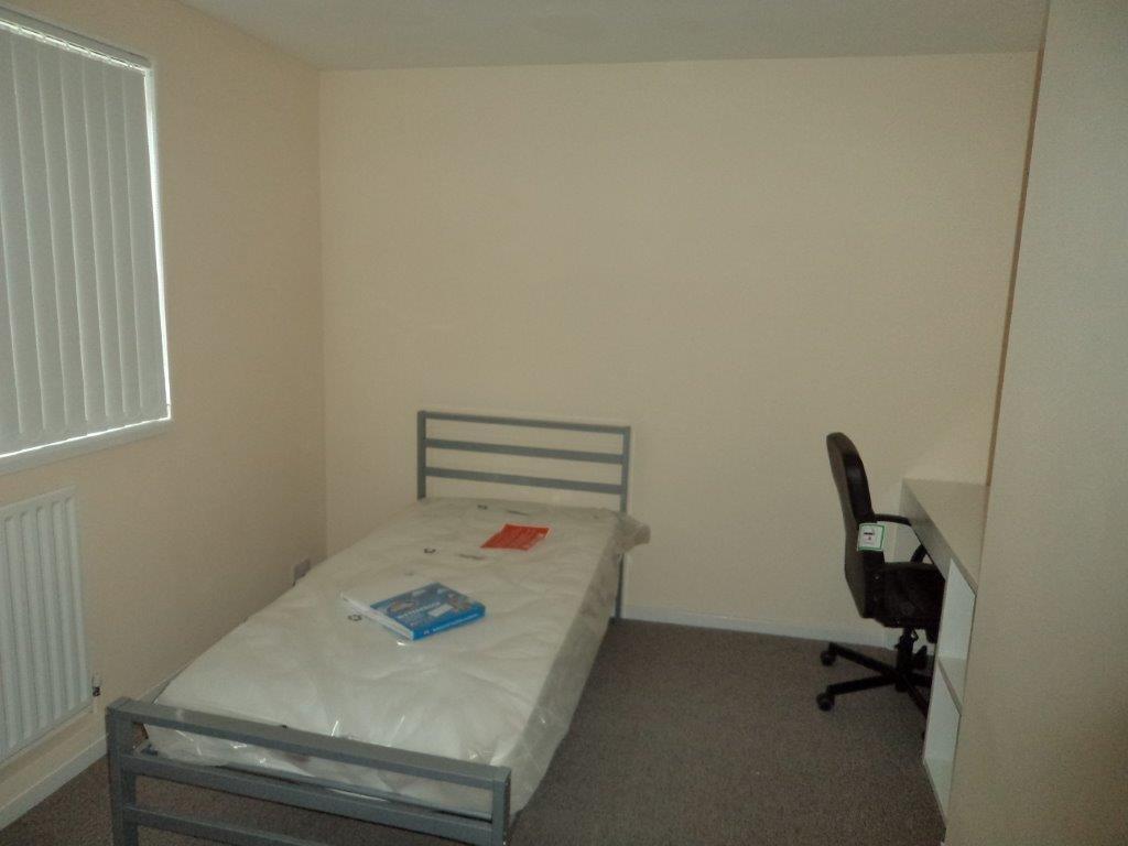 Photograph 10
