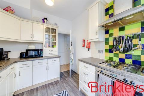 4 bedroom terraced house to rent, Spencer Hill Road, Wimbledon