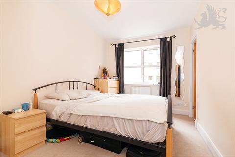 2 bedroom apartment to rent, Goswell Road, London, EC1V