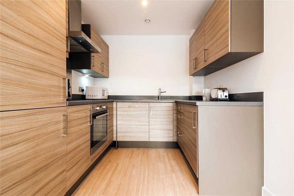 Apartment in London - View 3