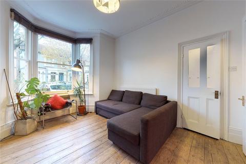 3 bedroom terraced house to rent, Glyn Road, Hackney, London, E5