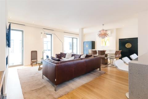 3 bedroom penthouse to rent - North Mews, London, WC1N