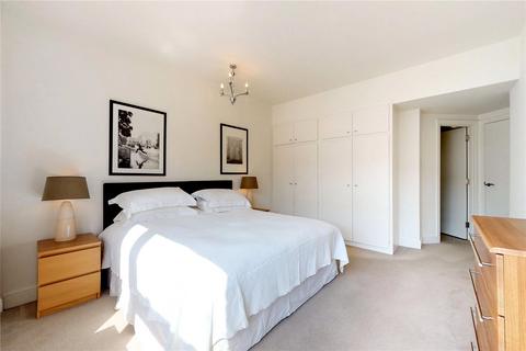 3 bedroom apartment to rent, Weymouth Street, London, W1W