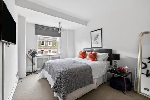 3 bedroom apartment to rent, Weymouth Street, London, W1W