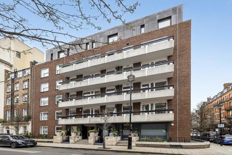 3 bedroom apartment to rent, Weymouth Street, London, W1W