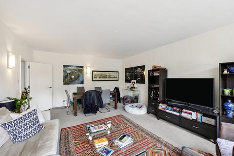 3 bedroom apartment to rent, Weymouth Street, London, W1W