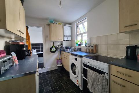 3 bedroom terraced house for sale, Castle Road, Chatham, ME4