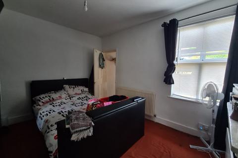 3 bedroom terraced house for sale, Castle Road, Chatham, ME4