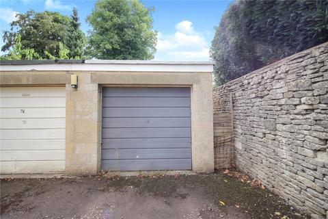 3 bedroom semi-detached house to rent, Chesterton Lane, Cirencester, GL7