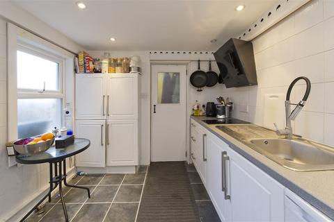 1 bedroom flat to rent, Shepherd's Bush W12 W12