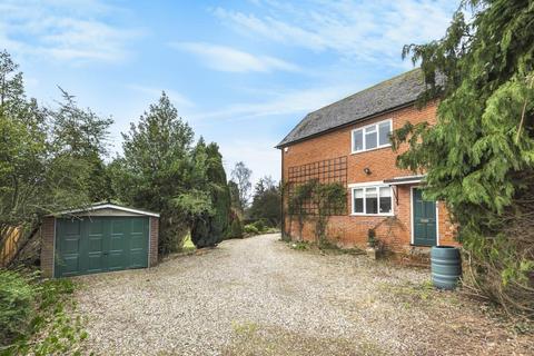 4 bedroom detached house to rent, Brimpton,  Berkshire,  RG7