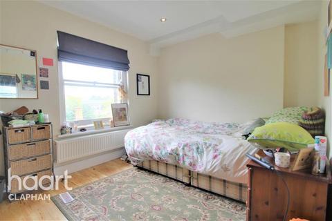 2 bedroom flat to rent, Ferndale Road, SW4